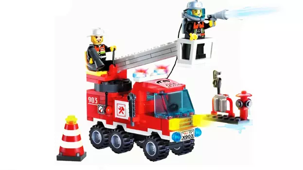 Конструктор - Пожарная машина с фигурками, 130 деталей, собран )