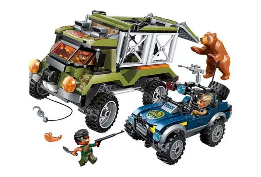 Конструктор с фигурками - Полиция - Побег гигантского медведя, 344 детали )