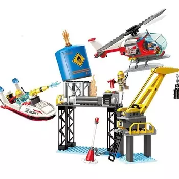 Конструктор с фигурками - Пожарная станция, 321 деталь