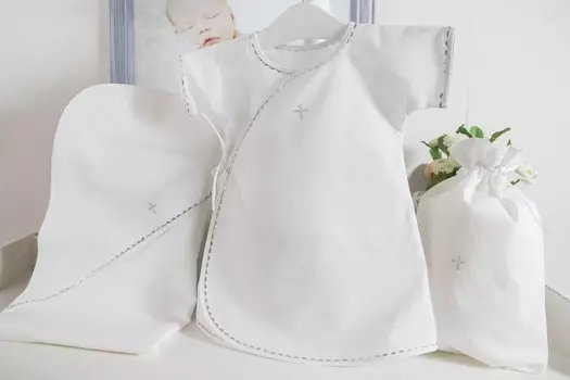 Крестильный набор для мальчика Павел – 3 предмета- белый/серебро