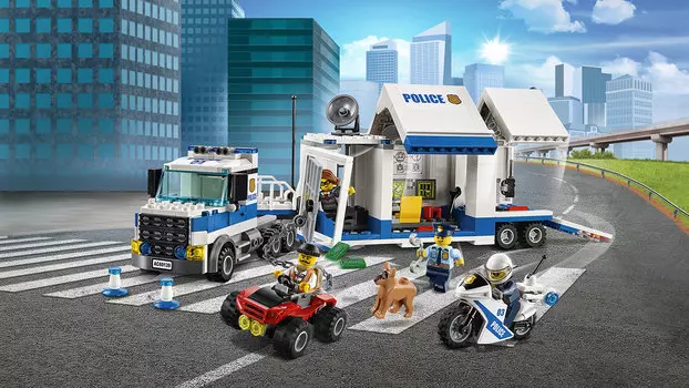 LEGO City. Мобильный командный центр