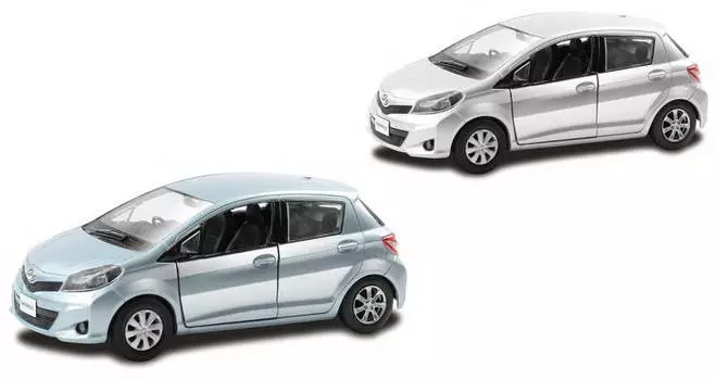 Металлическая инерционная машина RMZ City - Toyota Yaris, 1:32, 2 цвета