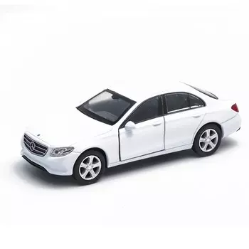 Модель машины – Mercedes-Benz E-Class. 1:39