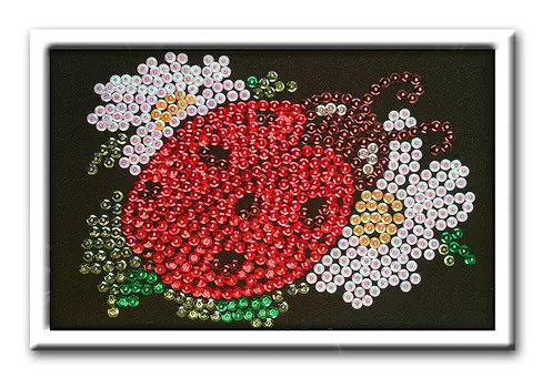 Мозаика из пайеток - Божья коровка