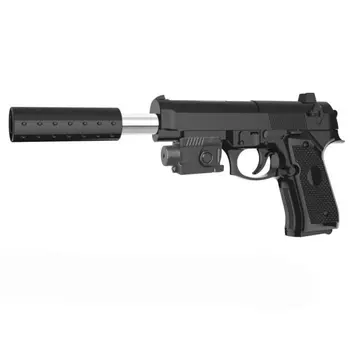Пистолет с лазерным прицелом, глушителем и гелевыми пулями 06
