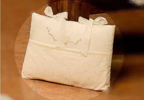 Полулегкое одеяло и наволочка из коллекции 4 времени года – Аморэ