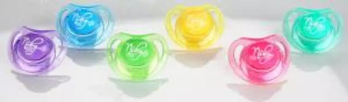 Соска-пустышка силиконовая 6+