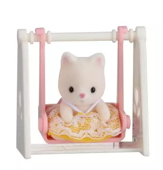 Sylvanian Families. Младенец в пластиковом сундучке - Кошка на качелях