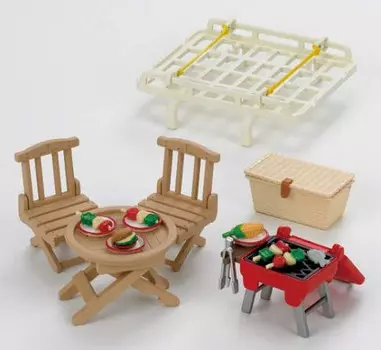 Sylvanian Families - Семейный пикник, с багажником для красного автомобиля