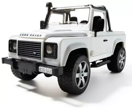 Внедорожник-пикап Bruder Land Rover Defender