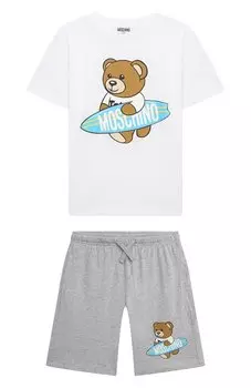 Комплект из футболки и шорт Moschino