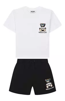 Комплект из футболки и шорт Moschino