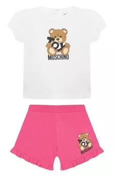 Комплект из футболки и шорт Moschino