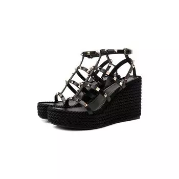 Кожаные босоножки Rockstud Torchon Valentino