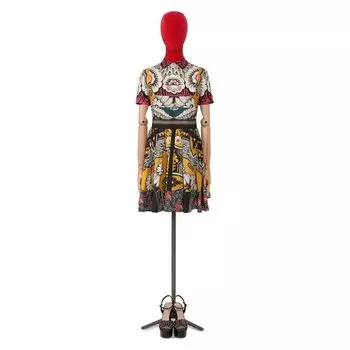 Шелковое платье Valentino