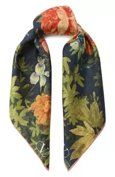 Шелковый платок Valentino