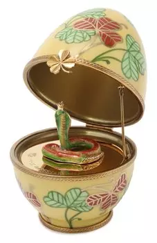 Яйцо с сюрпризом Queen Cobra Tsar