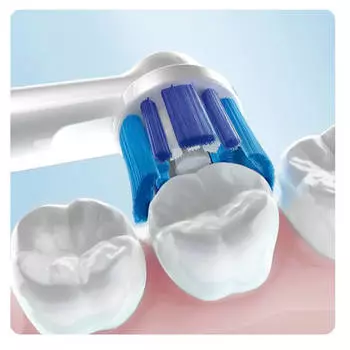 Насадка для зубной щетки Oral-B прессион клин 2 шт
