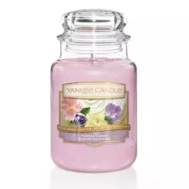 Аромасвеча Yankee Candle Цветочные конфеты 16,8 см