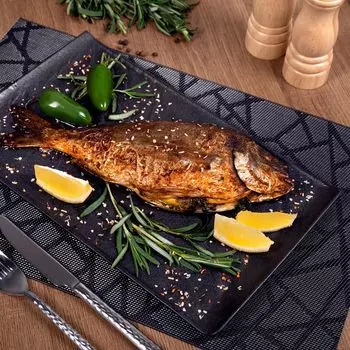 Дорада запеченная с лимоном, кг