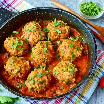 Ежики с говядиной и рисом кг