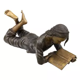 Фигура садовая Thermobrass читающая девочка 30х30х72