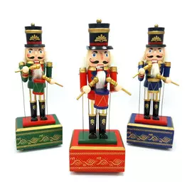 Фигурка Due Esse Christmas Щелкунчик 31 см в ассортименте