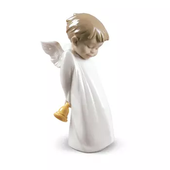 Фигурка Nao Застенчивый ангелочек 17х7х10 см