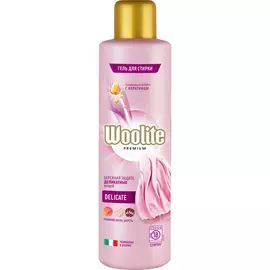 Гель для стирки Woolite Premium Delicate 900 мл