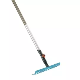 Грабли с деревянной рукояткой Gardena 130 см