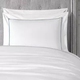 Комплект наволочек Togas Плаза белых с синим 50х70 см