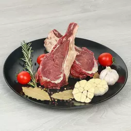 Корейка телячья на кости, кг