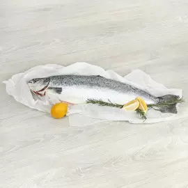 Лосось тушка кг