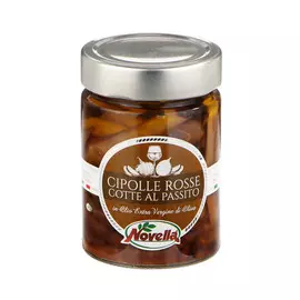Лук красный Novella в вине, 290 г