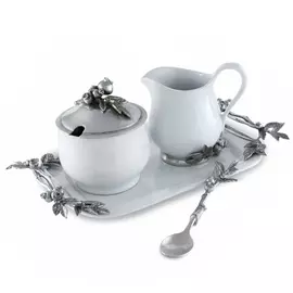 Молочник и сахарница Vagabond House Черника с подносом и ложкой 31х20 см