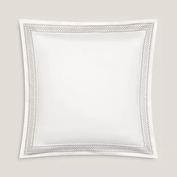 Наволочка Togas Персефона с вышивкой белый/бежевый 70x70 см