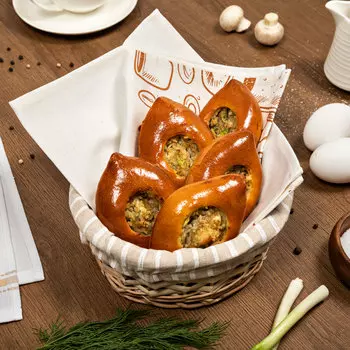 Пирожок с рисом и яйцом, кг