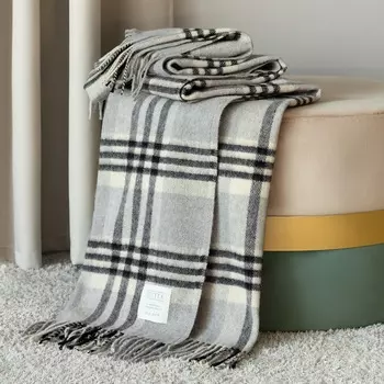 Плед Estia Статте черно-серый 150х200/10х2 см