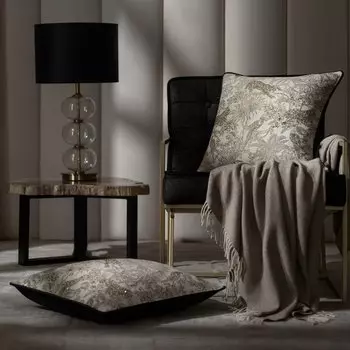 Подушка декоративная Togas Джанглос бежевый 50x50 см