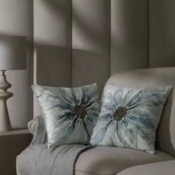 Подушка декоративная Togas Кальпаро голубой 50x50 см