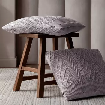 Подушка декоративная Togas Марсили розовый 50х50 см