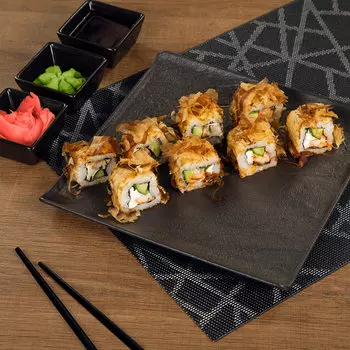 Ролл дракон Йуми с угрем 230 г