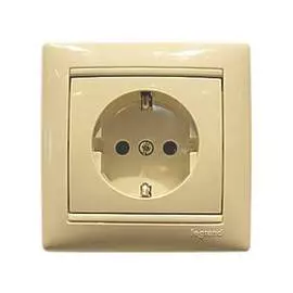 Розетка ЛЕГРАНД 2Р+Е