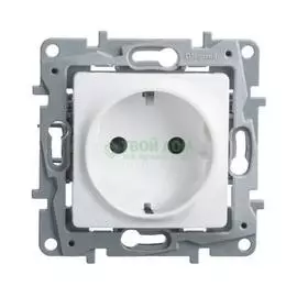 Розетка Legrand Etika 672221