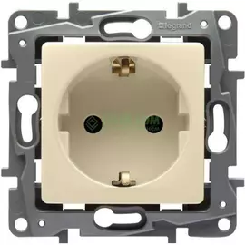 Розетка Legrand Etika 672321