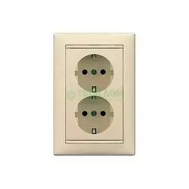 Розетка Legrand Valena (695616)
