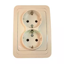 Розетка Makel Силовая 2 Brown