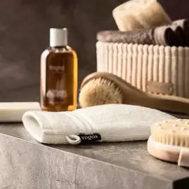 Рукавичка для тела Togas Аркадия экрю 15х20 см
