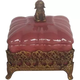 Шкатулка Glasar красная на бронзовой плетенной подставке с ножками и собачкой 12х11х12 см