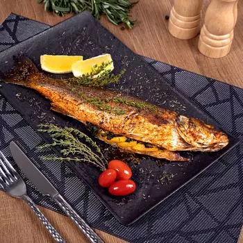 Сибас запеченный с лимоном, кг